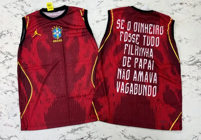 Camisa com frases 