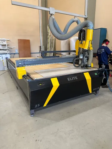 Vaga operador Router CNC 2 eixos