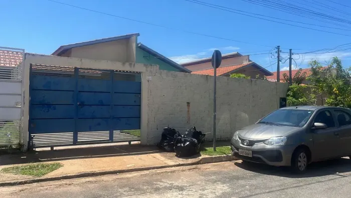 Casa Res.Pque das Américas-Lado da COCA COLA-72M²-2 Quartos 1 Banheiro-Petrópolis-Várzea G