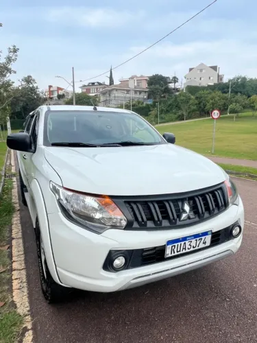 Mitsubishi L200 Triton Sport GLS 2.4 CD Diesel Aut. 2023