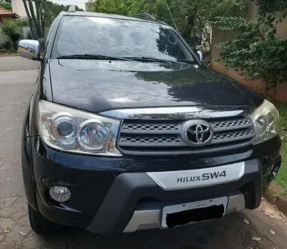 Toyota Hilux SW4 SR 4X2 2.7/ 2.7 Flex 16V Aut. 2010