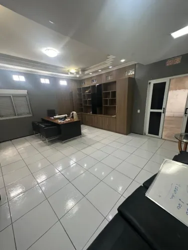Alugo excelente prédio comercial