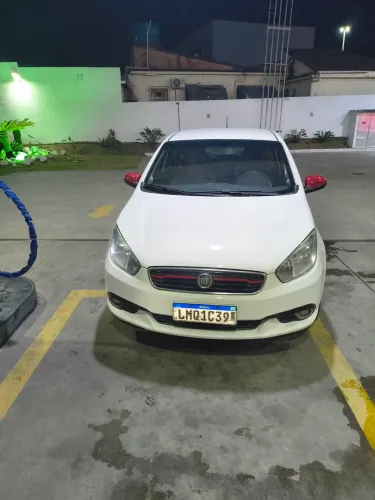 Fiat Grand Siena Attractive 1.0 Flex 8V 4P 2019