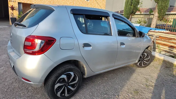 Renault Sandero Authentique Flex 1.0 12V 5P 2018