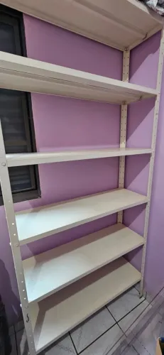 Prateleira de ação 90cm por 30cm por 2m