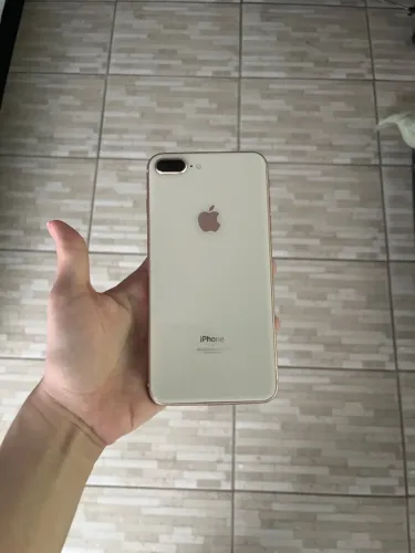 iPhone 8 Plus - pra sair hoje