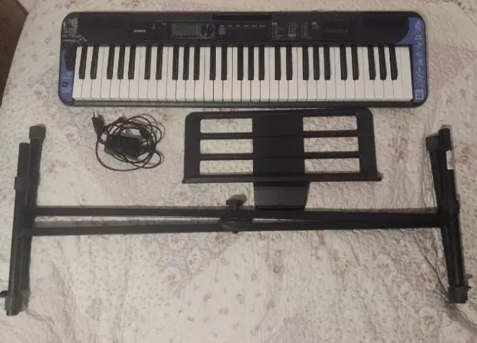 Teclado Casio CT-S300