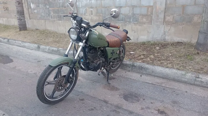 Suzuki intruder 125