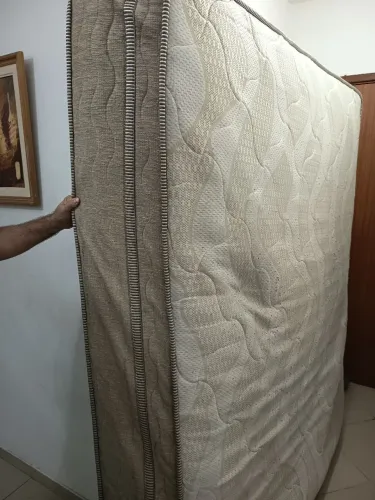 Colchão quen usado