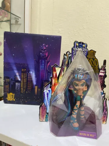 Monster High Nefera Boo York SDCC - LER DESCRIÇÃO