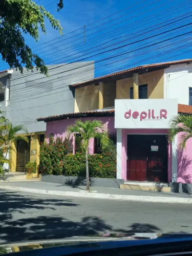 Kitnets e quartos para alugar - Pensionato feminino