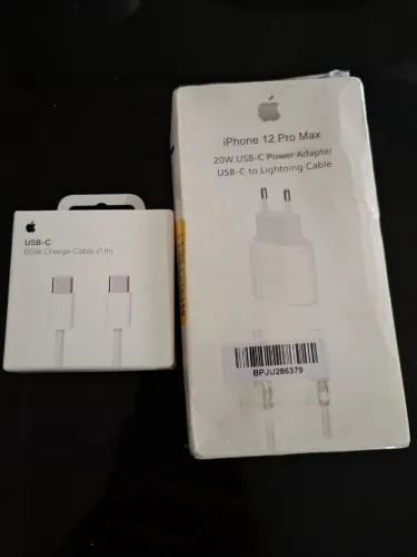 IPHONE CARREGADOR ORIGINAL NOVO LACRADO