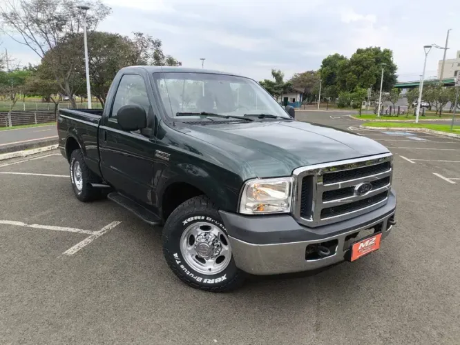 Ford F-250 XLT 4.2 180cv CD TB Diesel 2002