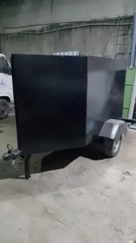 Reboque fechado 9 mil completo