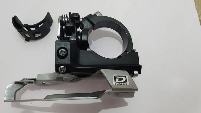 Câmbio dianteiro Shimano Deore