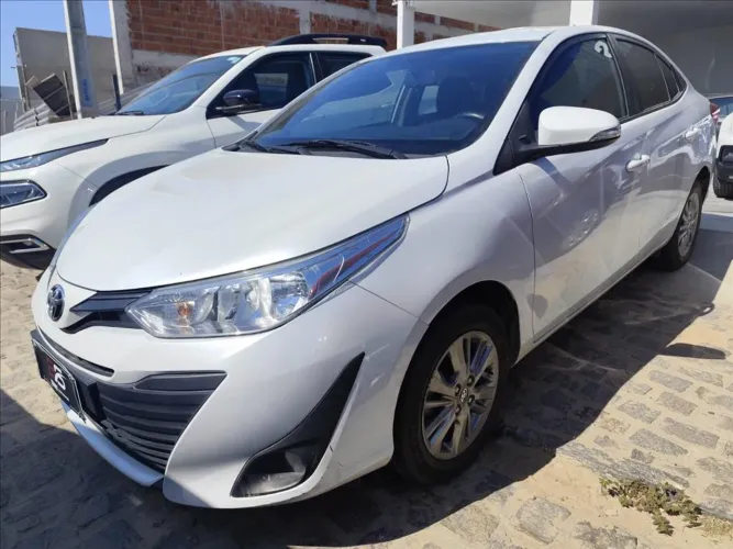 Toyota Yaris XL Sedan 1.5 Flex 16V 4P Aut. 2022