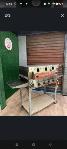 Forno esteira a gás assa pizza em 5 minutos