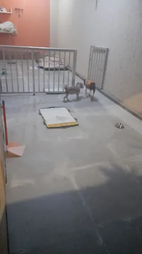 Cerca de aluminio