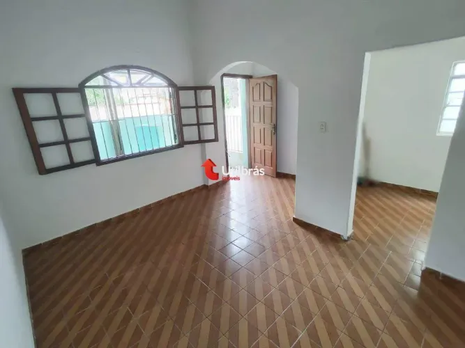 Casa para aluguel, 2 quartos, 1 vaga, Sagrada Família - Belo Horizonte/MG