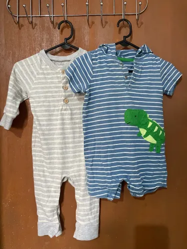 Macacão bebê 3-6 meses