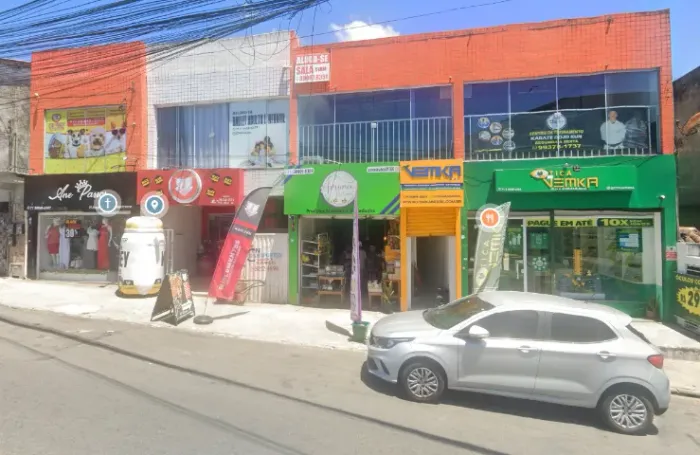SALA COMERCIAL