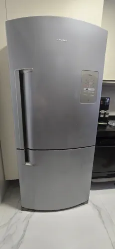 Geladeira brastemp 591L Inverter