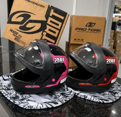 Capacete Pro Tork Sport Fechado Masculino/Feminino Viseira Policarbonato