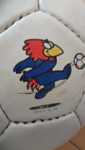 Bola oficial licenciada da Copa da França 1998 Footix