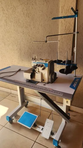 Overlock Jack Ponto Cadeia
