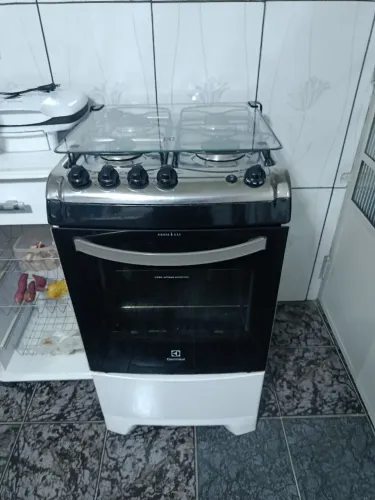 Fogão Eletrolux 4 bocas