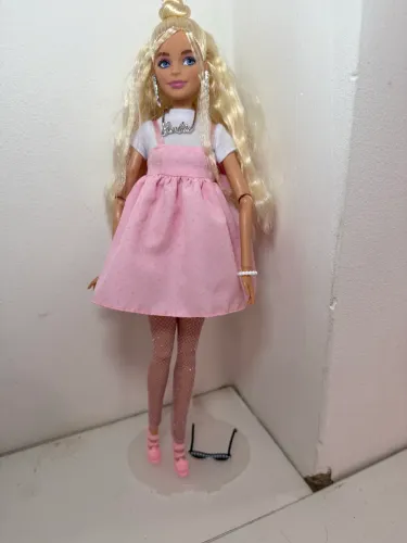 Barbie Deluxe Style Doll #3