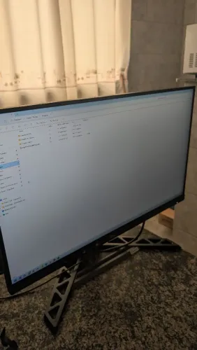 Monitor gamer Lenovo legion 27'' 180 Hz (não faço troca)
