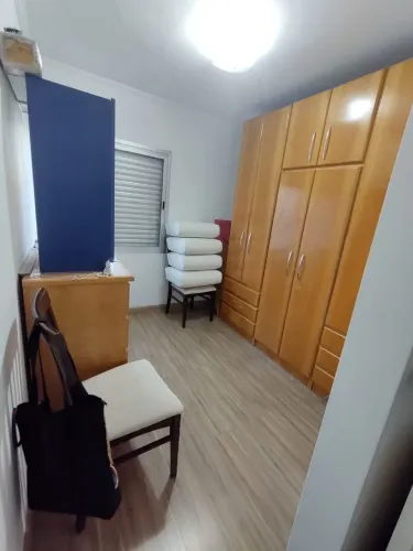 Guarda Roupa Lindo Em Madeira