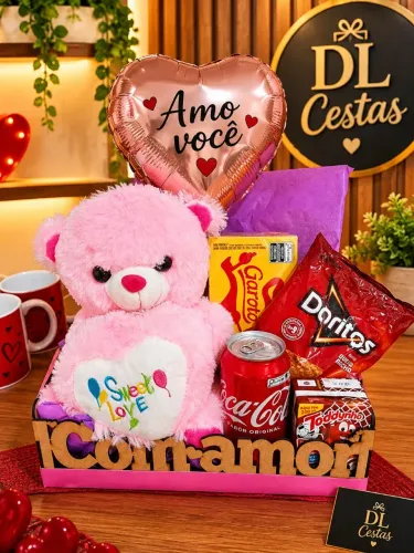 Presente Especial com Chocolates e Muito Carinho