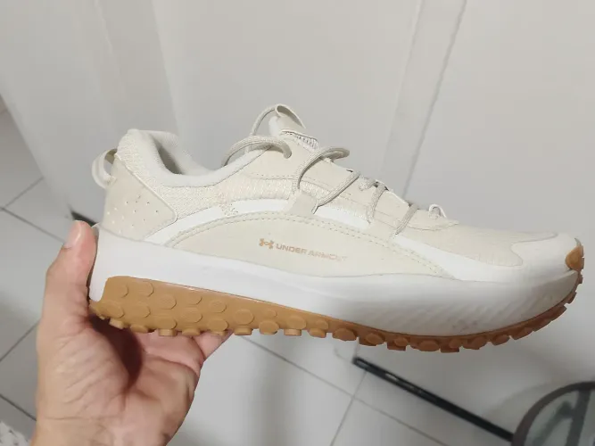 Tênis Under Armour