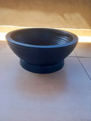 Vaso redondo estilo bacia moderna preta c/ prato de apoio, para plantas - diâmetro 40 cm