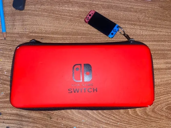 NINTENDO SWITCH - Com brindes.