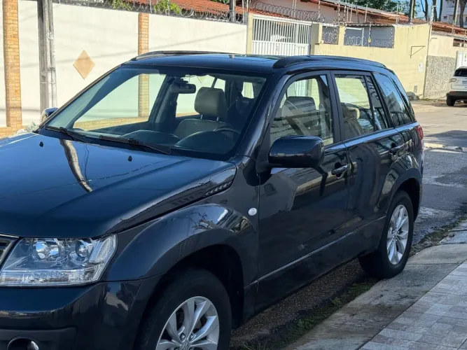 Suzuki Grand Vitara 2.0 16V 4x2/4x4 5P Aut. 2013