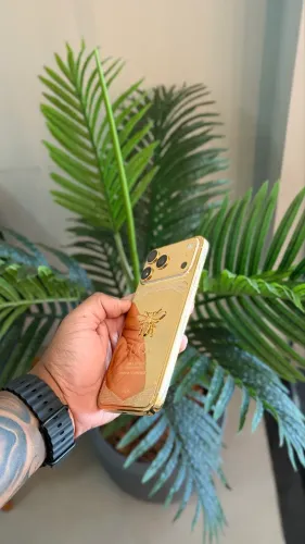 IPHONE DE OURO