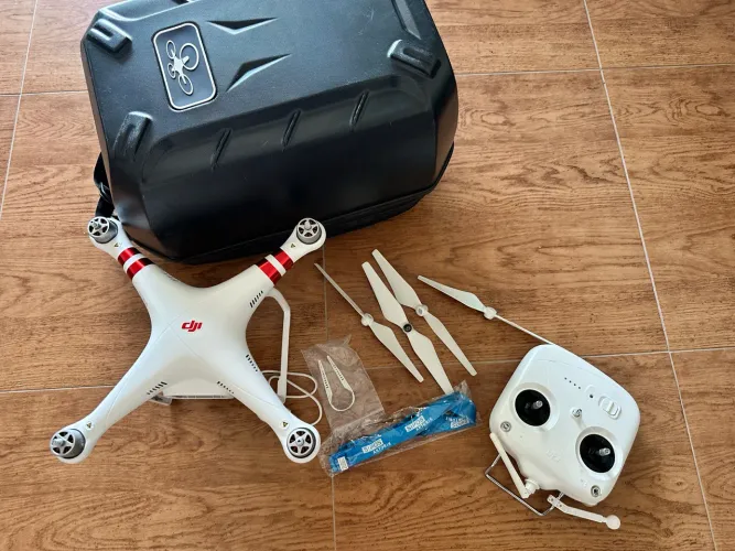 DJI- Phantom 3 standard- apenas sem bateria e gimbal