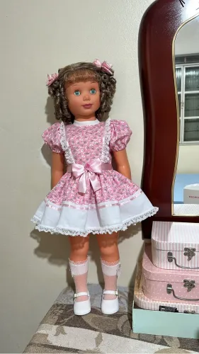 BONECA LAURITA UM ENCANTO DE PURO ROMANTISMO!