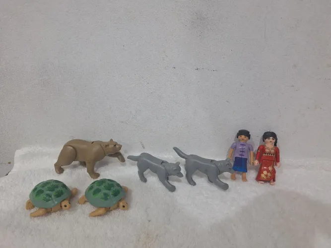Combo bonecos playmobil 