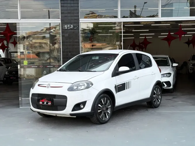 Fiat Palio Sporting 1.6 Flex 16V 5P 2014