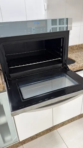 Vende-se Forno Elétrico Electrolux usado.