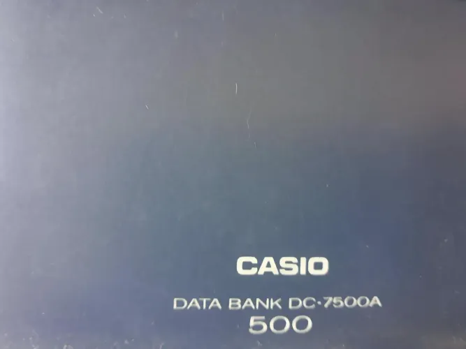 CASSIO DATA BANK modelo ( Dc-7500A)