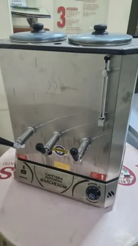 Cafeteira dupla elétrica profissional nova, nunca usada.