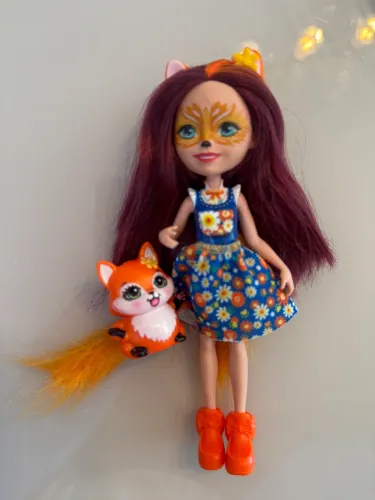 Boneca Enchantimals com Pet 