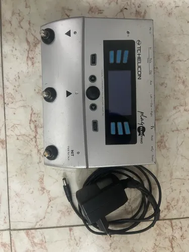 Pedal de voz Voice Live Eletric Tc Helicon