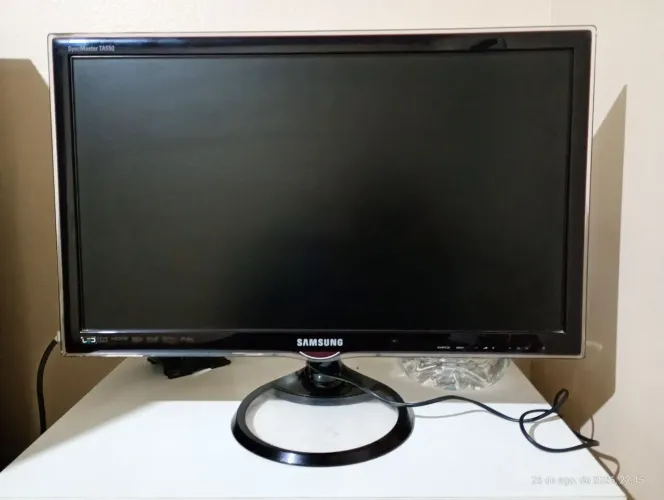 Monitor TV Samsung 24" SyncMaster TA550 (Com Controle) *Leia o anúncio*