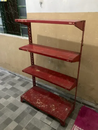 Estante de ferro Betim São João